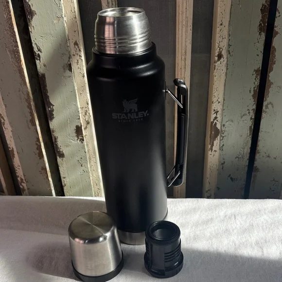 Stanley Matte Black Thermos with Silver Accents - Picture 4 of 7